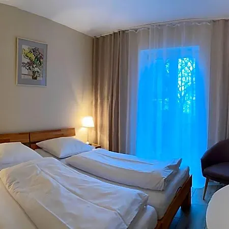 Arena Stadt Otel