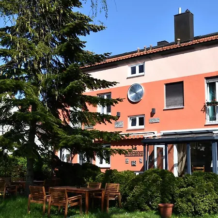 Hotel Arena Stadt 3*